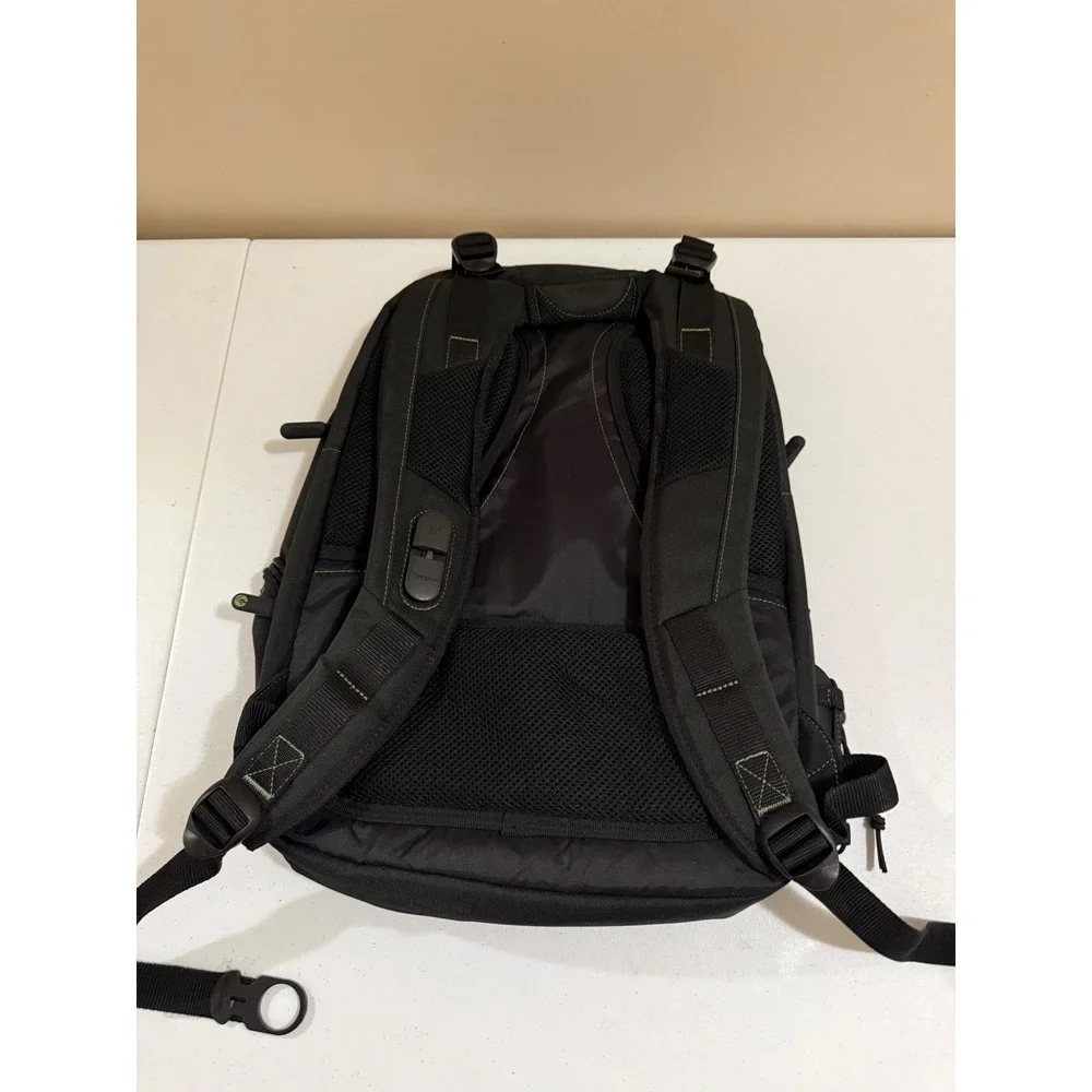 Targus EcoSmart Spruce Laptop Backpack Black Green TBB013US Recycled Materials
